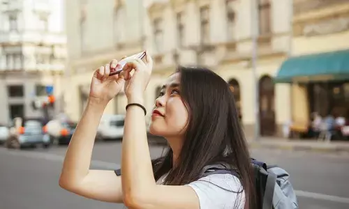 இந்தியா: வெளிநாட்டு சுற்றுலாப் பயணிகளுக்கு முதல் முறை அனுமதி !