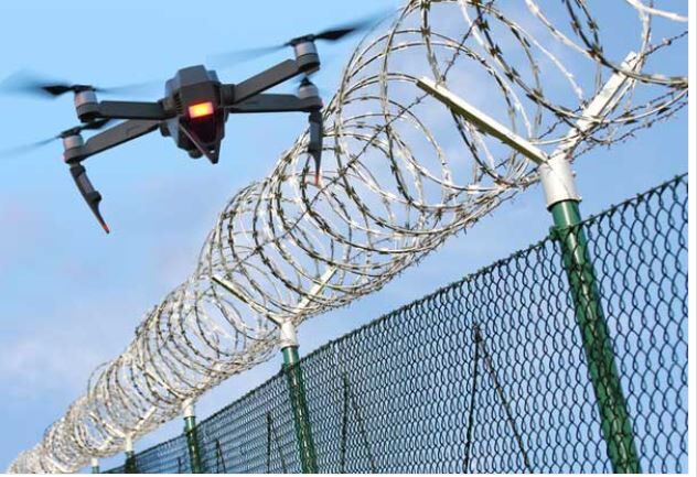 BREAKING : ட்ரோன்களை கண்டால் சுட்டு வீழ்த்த பாதுகாப்புப் படைக்கு உத்தரவு !