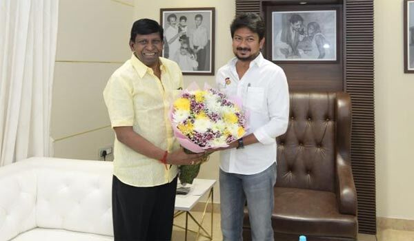 உதயநிதியை, வடிவேலு சந்திப்பு - அடுத்த படத்தில் இணைகின்றனரா?