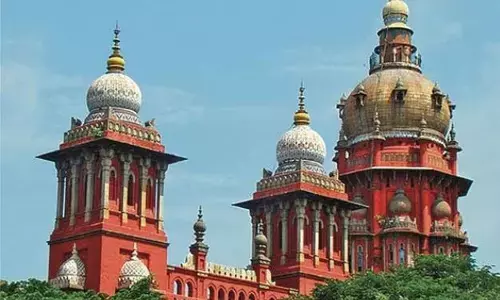 உள்ளாட்சி தேர்தலில் மத்திய அரசு பணியாளர்கள்! தி.மு.க.விற்கு அதிர்ச்சியை ஏற்படுத்திய உயர்நீதிமன்றம்!