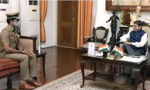 அதிரடி காட்டிய ஆளுநர்! தெறிக்கவிடும் காவல் துறை! தலைதெறிக்க ஓடும் ரவுடிகள் கூட்டம்!