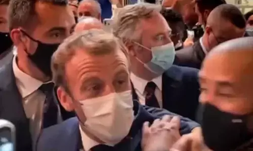 பிரான்ஸ் அதிபர் மேக்ரான் மீது முட்டை வீச்சு! வைரலாகும் வீடியோ!