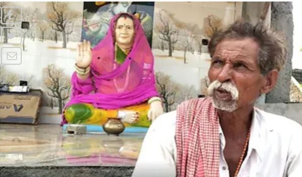 கொரோனா தொற்றால் இறந்த காதல் மனைவிக்கு கோவில் கட்டி வழிபடும் கணவர்!