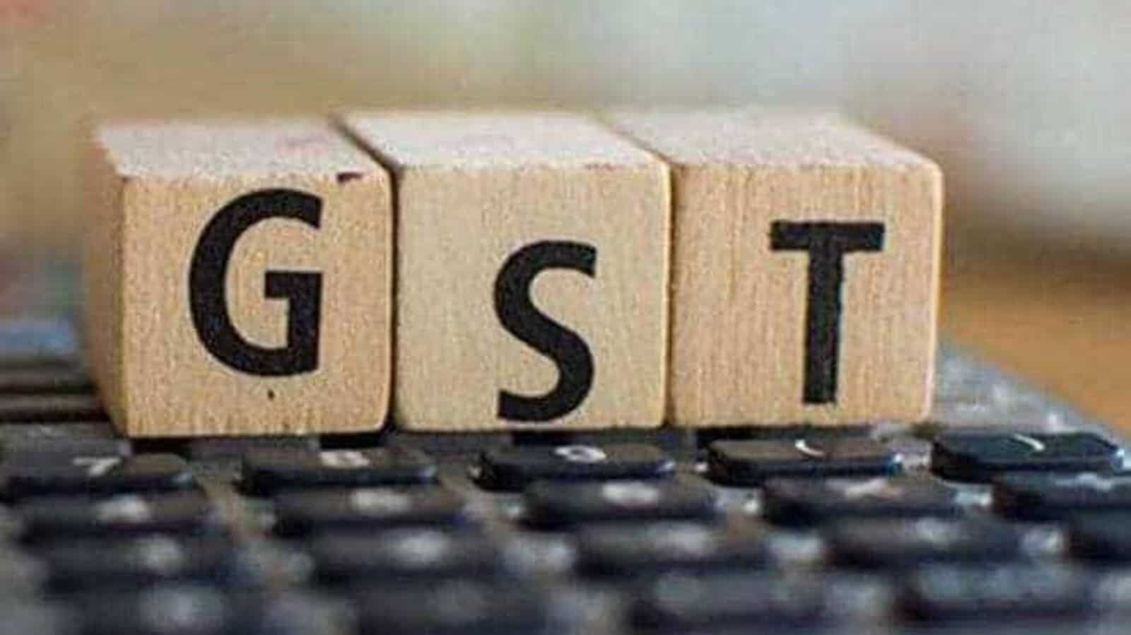 மத்திய அரசின் GST வரி வசூலில் ஏற்பட்ட மற்றொரு சாதனை.!