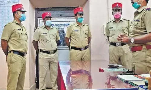 இடமாற்றம் செய்யப்பட்ட போலீசார் உடனடியாக பணிக்கு  திரும்ப டி.ஜி.பி. உத்தரவு!