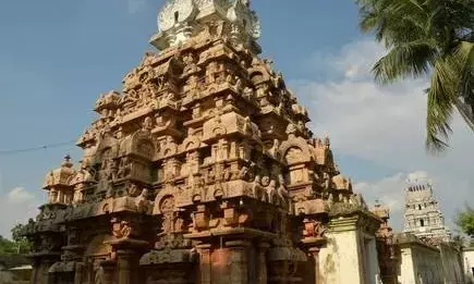 இந்திய தொல்பொருள் ஆராய்ச்சி நிறுவனம் கையில் பண்டைய கால சோழர் கோயில் !