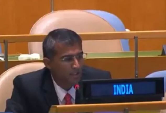 பயங்கரவாதிகளை தியாகிகளாக புகழ்கின்ற ஒரே நாடு பாகிஸ்தான்: ஐ.நாவில் இந்தியா குற்றச்சாட்டு!