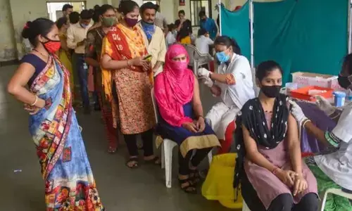 இந்தியா முழுவதும் செலுத்திய கொரோனா தடுப்பூசி எண்ணிக்கை 94.70 கோடி!