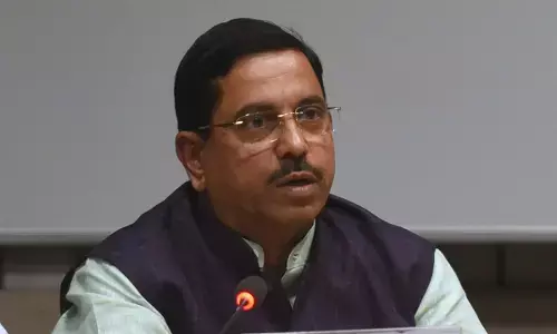 மின் தட்டுப்பாடு வராது: மத்திய நிலக்கரித்துறை அமைச்சர் பிரஹலாத் ஜோஷி உறுதி!