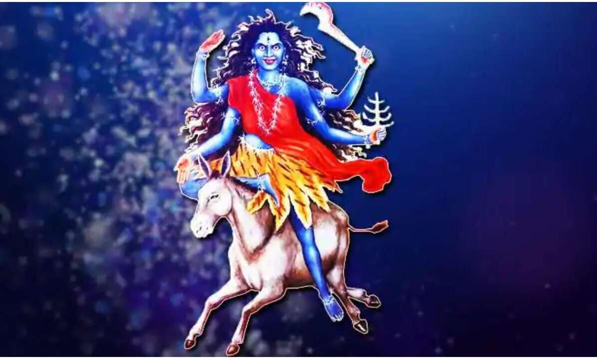 ஏற்றம் தரும் ஏழாம் நாள்: தேவி காலராத்ரியை வணங்குவோம் !