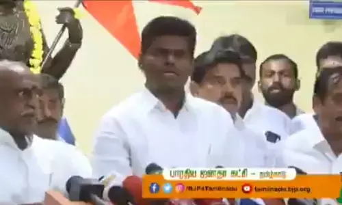 சுயேட்சையாக போட்டியிட்டவர் எப்படி பா.ஜ.க. வேட்பாளர் ஆவார்! பத்திரிகையாளர்களுக்கு COMMON SENSE இருக்கா: சீறிய அண்ணாமலை!