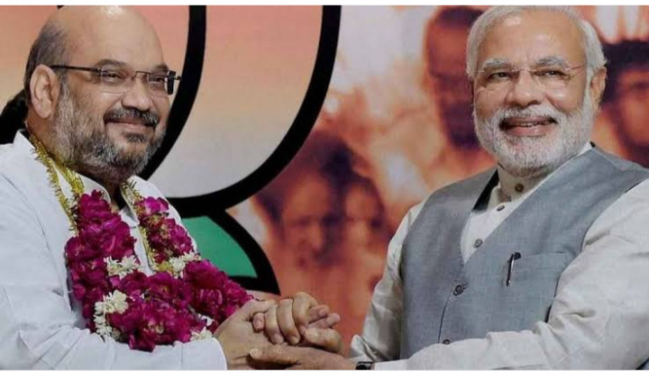 நீங்கள் மோடியின் தேசமா? பாஸ்போர்ட்டை பார்த்து அயல்நாட்டினர் கேட்கும் அளவிற்கு மோடி நம் மதிப்பை உயர்ந்தியுள்ளார் !  - பெருமைபட்ட அமித்ஷா!