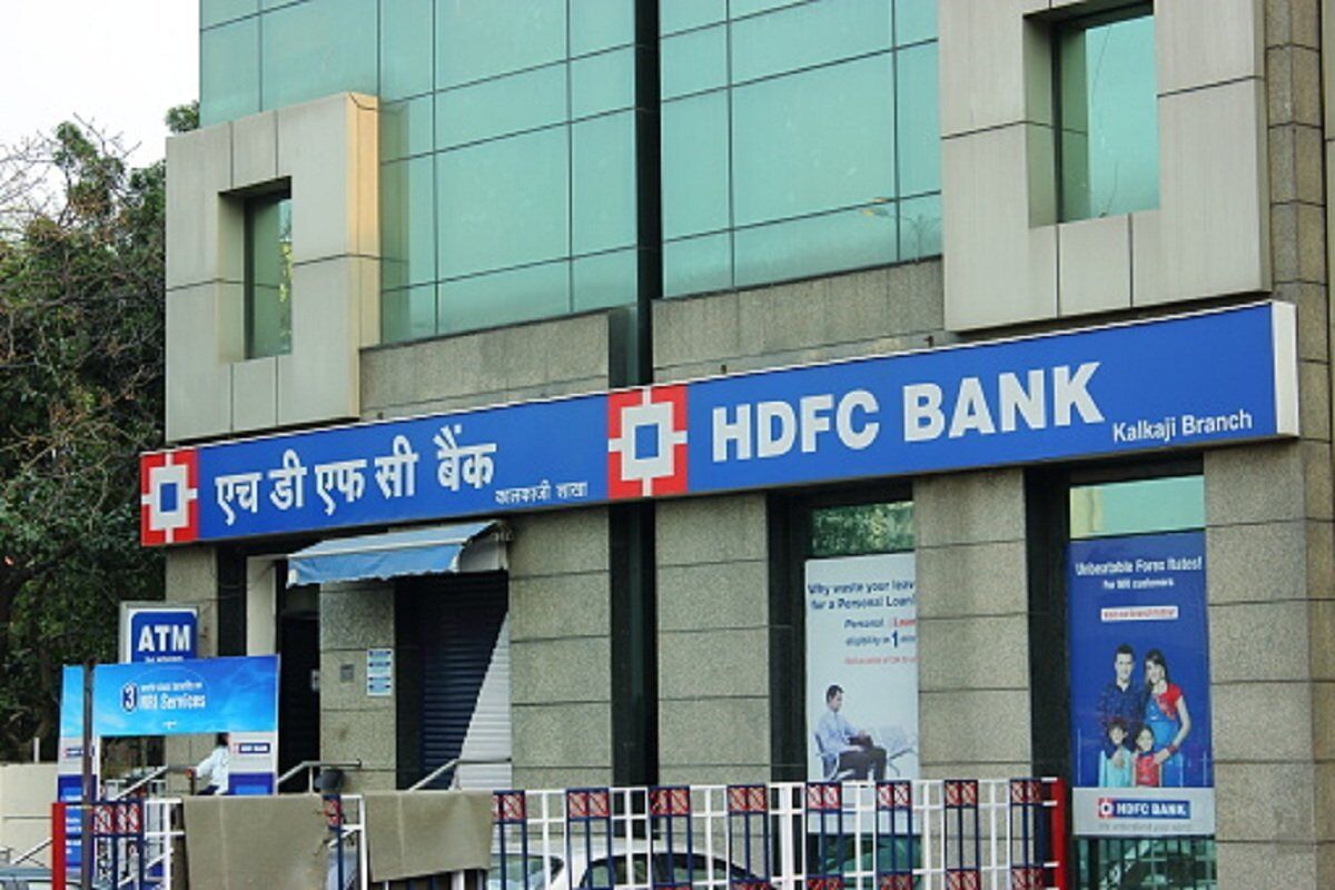 NRI வங்கி கணக்குகளில் நடந்த மோசடி: கைதான 3 HDFC வங்கி ஊழியர்கள்!