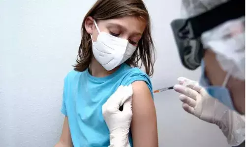 குழந்தைகளுக்கு கொரோனா தடுப்பூசி செலுத்த தேவையில்லை: மருத்துவ நிபுணர்கள் கருத்து!