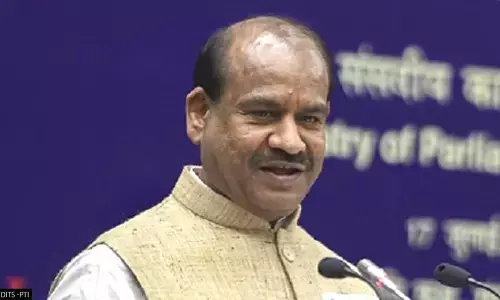 மனசாட்சியுடன் பத்திரிகையாளர்கள் செயல்பட வேண்டும்: ஓம்பிர்லா!