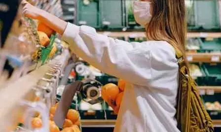 குழந்தைகளுக்கு ஹெர்பெஸ் வைரஸ் தொற்று எவ்வாறு பரவுகிறது?