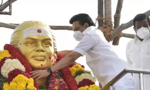நாளை இரண்டு இடங்களில் தேவருக்கு மரியாதை செய்யும் முதல்வர் ஸ்டாலின் !
