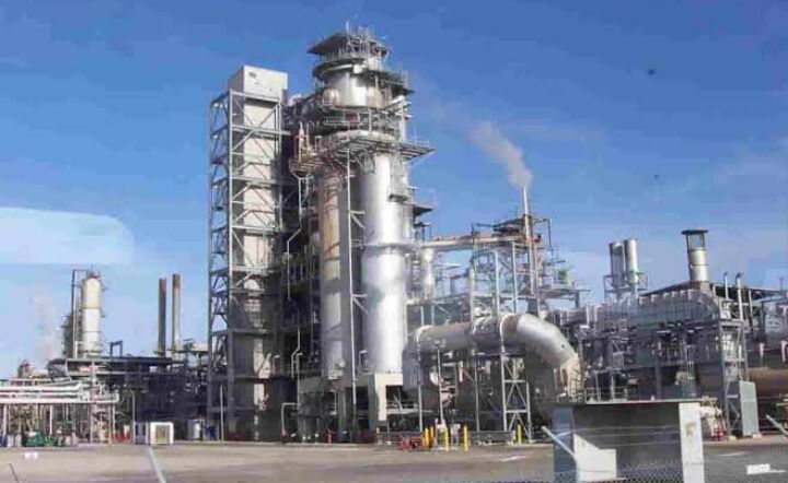 பாதுகாக்கப்பட்ட வேளாண் மண்டலமான நாகையில் பெட்ரோகெமிக்கல் நிறுவனங்கள் உருவாகுக்கும் தி.மு.க அரசு ! - கிளம்பும் எதிப்புகள் !