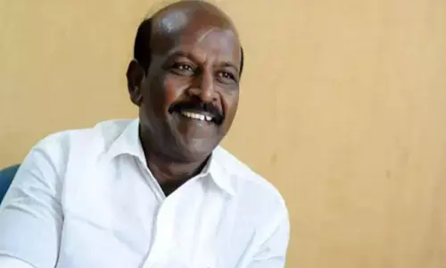 மத்திய அரசு தமிழகத்திற்கு தடுப்பூசியில் குறையே வைப்பதில்லை - குஷியில் மா.சுப்பிரமணியன் !