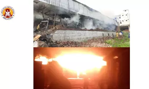 விசுவ ஹிந்து பரிஷத் தலைவரின் மரக்கடையை   தீ வைத்து கொளுத்திய இஸ்லாமிய அடிப்படைவாதிகள் ! நடவடிக்கை எடுக்கக்கோரிய  இந்து முன்னணி !