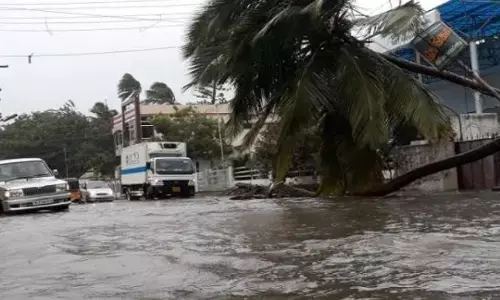 தமிழகத்தில் 14 மாவட்டங்களில் கனமழை: எச்சரிக்கை செய்த வானிலை மையம்!