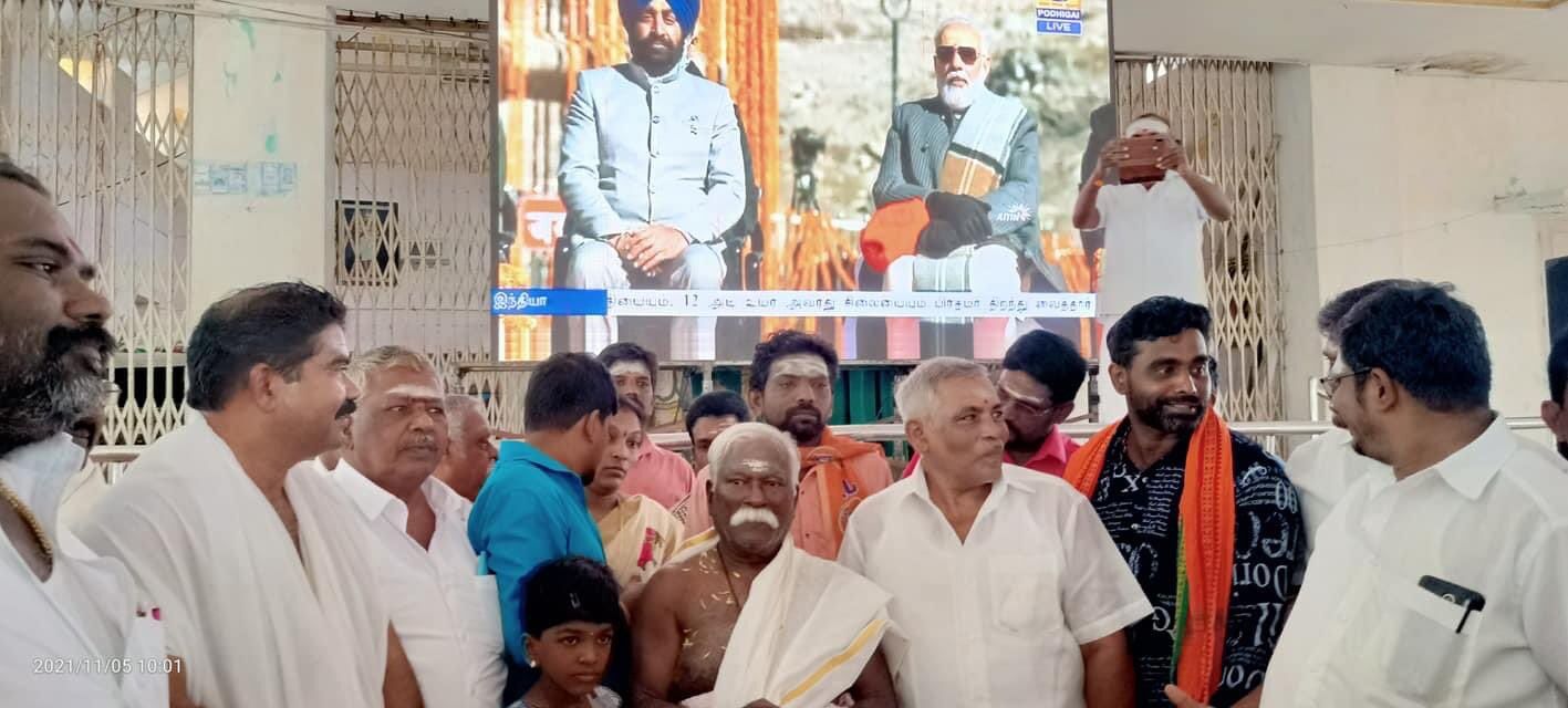 கேதார்நாத் நிகழ்ச்சி: திருச்செந்தூர், திருச்சி ஸ்ரீரங்கம் கோவிலில் நேரலையில் சாமி தரிசனம் செய்த அண்ணாமலை மற்றும் எம்.ஆர்.காந்தி !