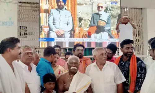 கேதார்நாத் நிகழ்ச்சி: திருச்செந்தூர், திருச்சி ஸ்ரீரங்கம் கோவிலில் நேரலையில் சாமி தரிசனம் செய்த அண்ணாமலை மற்றும் எம்.ஆர்.காந்தி !