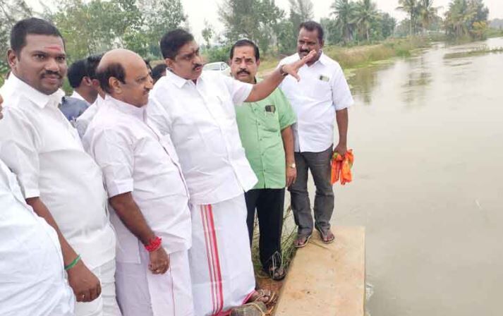 புதுச்சேரியில் கனமழை: பாதிக்கப்பட்ட பகுதிகளில் அமைச்சர் குழு ஆய்வு!