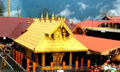 சபரிமலையில் இன்று நடை திறப்பு: தடுப்பூசி சான்றிதழ் பக்தர்களுக்கு கட்டாயம்!