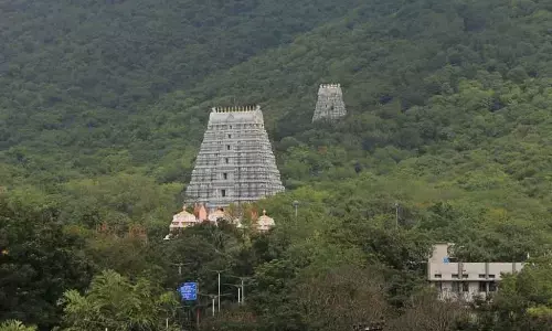 திருப்பதி ஏழுமலையானை  தரிசிக்க தளரும் கட்டுப்பாடுகள் - விரைவில் வரவிருக்கும் அறிவிப்பு !