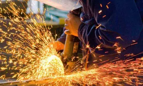 வலுவான கம்-பேக் கொடுக்கும் இந்திய பொருளாதாரம் : தொடர்ந்து 7-வது மாதமாக 30 பில்லியன் டாலர் அளவை கடந்த ஏற்றுமதி!