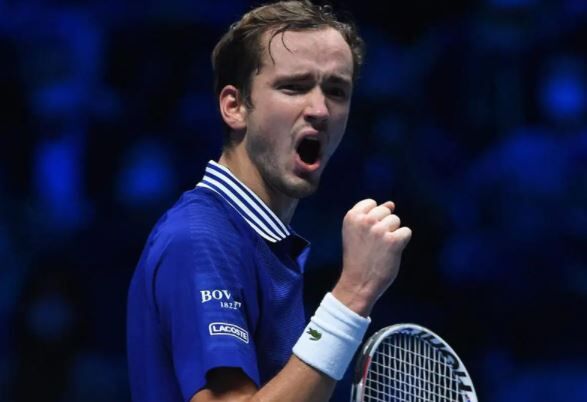 உலக ஆண்கள் டென்னிஸ் போட்டியில் ரஷ்ய வீரர் மெட்விடேவ் வெற்றி!