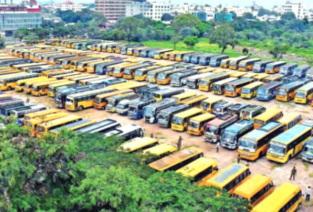 பயணிகளை அம்போனு விட்டுவிட்டு! முதலமைச்சர் ஸ்டாலின் நிகழ்ச்சிக்கு அனுப்பப்பட்ட அரசு பேருந்துகள்!