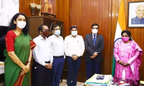 ஆளுநர் தமிழிசை சவுந்தரராஜனுடன் மத்திய குழுவினர் சந்திப்பு!