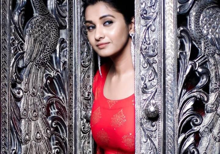 வெப்தொடரில் நடிக்க தயாராகும் பிரியா பவானி சங்கர் !