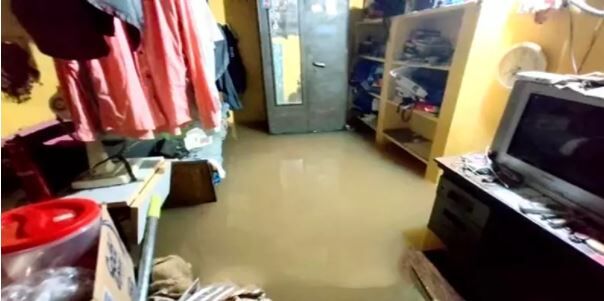 சென்னையில் கொட்டித்தீர்த்த கனமழை: வீடுகளில் புகுந்த மழைநீர்!