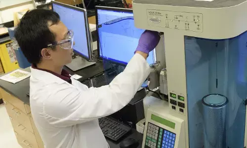 இனி சீனாவின் தயவு தேவையில்லை! உள்நாட்டிலேயே லித்தியம் அயன் பேட்டரி தயாரிப்புக்கு அடித்தளமிடும் மத்திய அரசு!