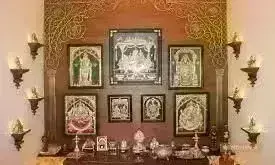 வீட்டின் பூஜையறையில் அவசியம் இடம் பெற வேண்டிய பொருட்கள் !