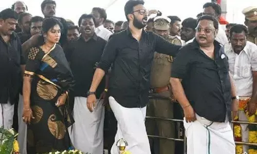 பணமோசடி வழக்கில் தயாநிதி அழகிரிக்கு  செக்! முடிவில் உறுதியாக நிற்கும் சென்னை உயர்நீதிமன்றம்!