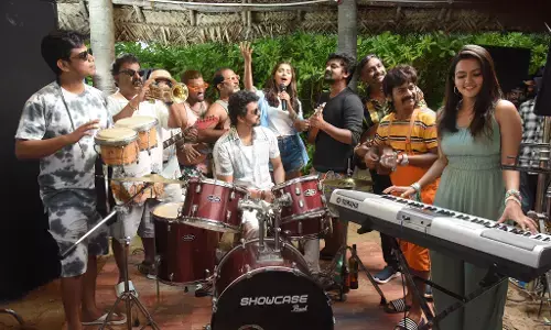 இணையத்தை கலக்க போகும் பீஸ்ட் படத்தின் முதல் சிங்கிள் அப்டேட் !