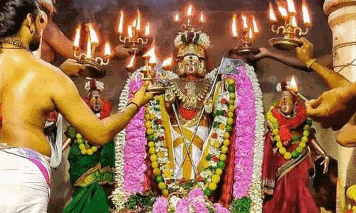 சிக்கல் தீர்க்கும் சிக்கல் சிங்கார வேலன் !