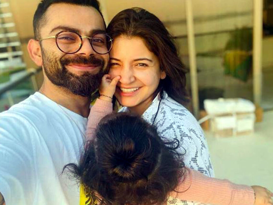 திருமண நாளை  கொண்டாடிய கோலி அனுஷ்கா தம்பதி!