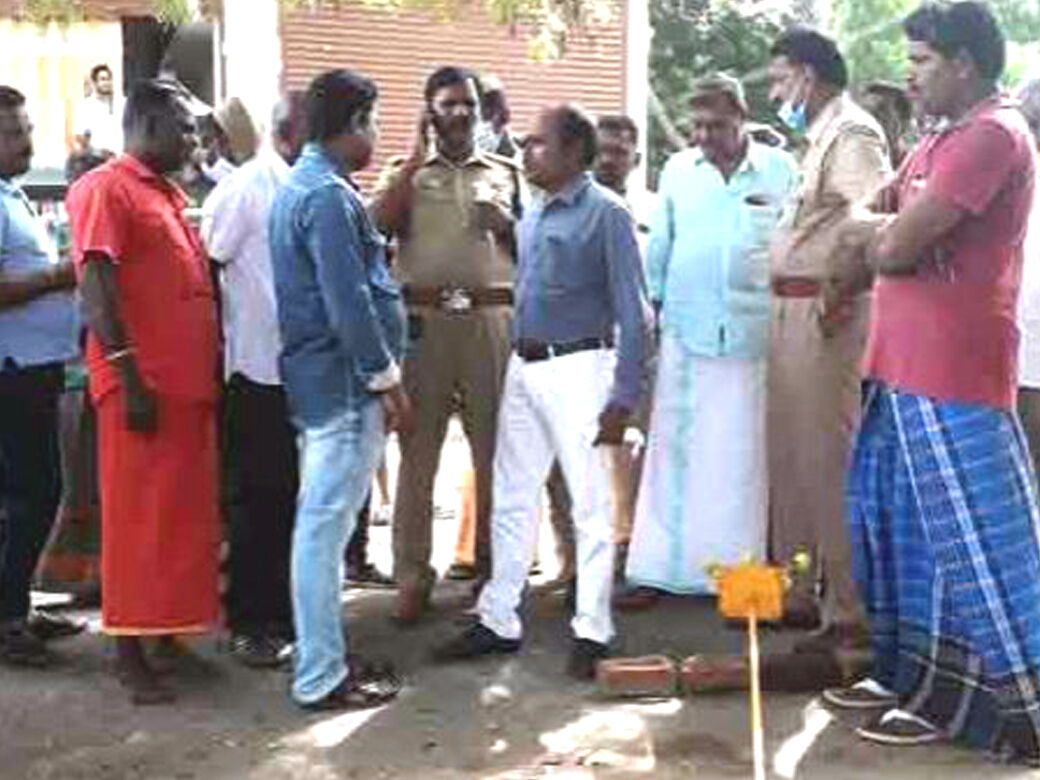 திருப்பூரில் நாகாத்தம்மன் கோயில் சிலைகளை சேதப்படுத்திய மர்ம கும்பல்!