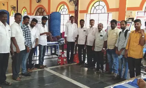 தருமபுரியில் சுவாமி விவேகானந்தர் பிறந்த நாளை முன்னிட்டு மாபெரும் இரத்ததான முகாம்!