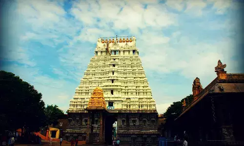 அரசியல் மாநாட்டுக்கு கூட்டம் கூடலாம்! கோவிலுக்கு அனுமதி இல்லையா? ஓரவஞ்சகம் காட்டும் இந்து சமய அறநிலையத்துறை!