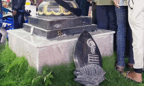 பழனியில் வேல் சிலை உடைப்பு- பொதுமக்கள் வேதனை!