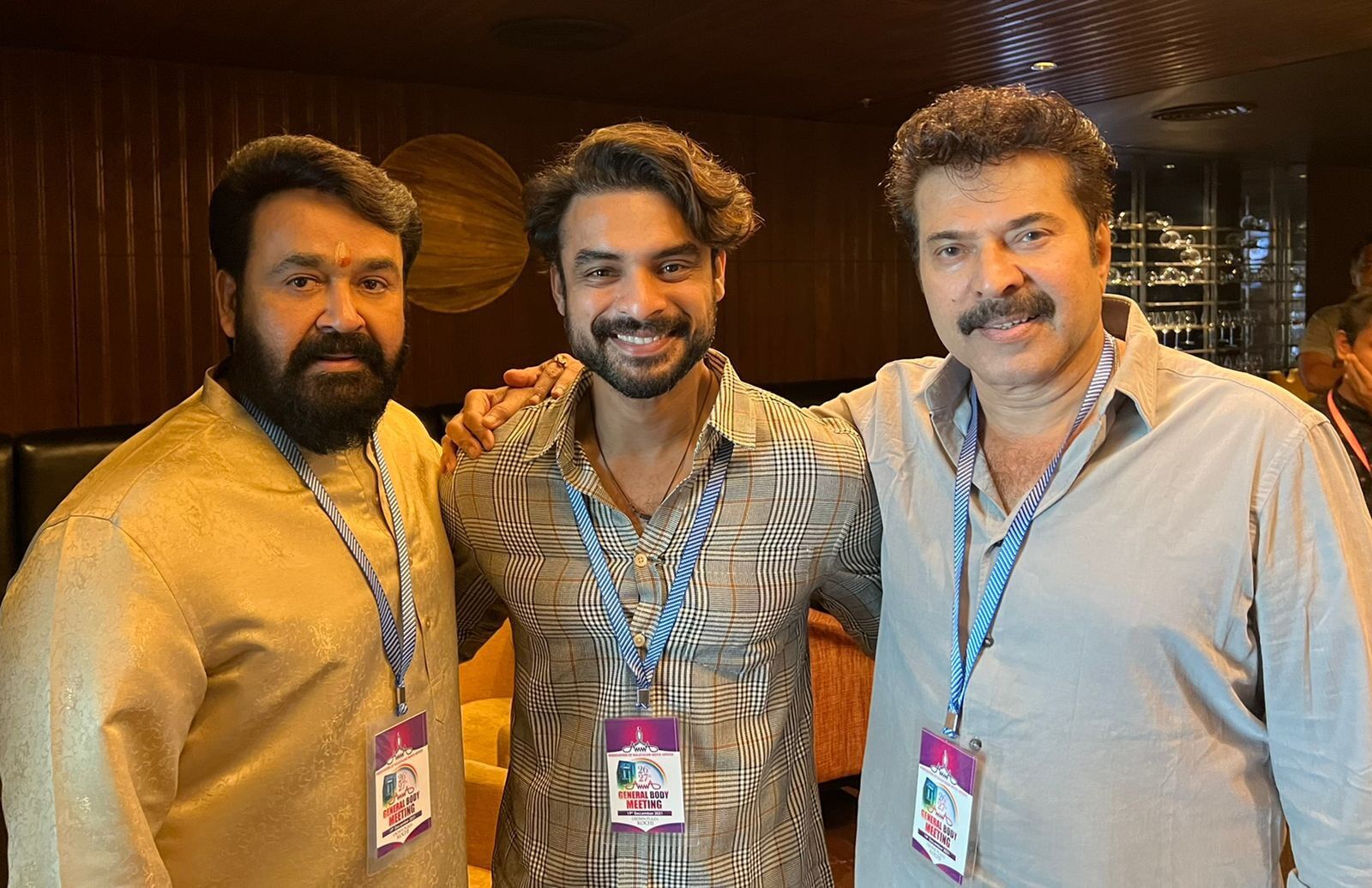 போட்டியின்றி 'அம்மா'வின் தலைவரான மோகன்லால்