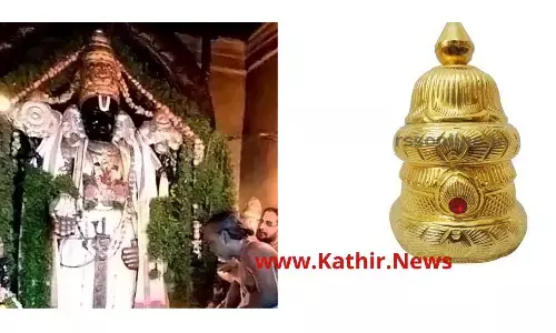 விஷ்ணு கோவில்களில் கிரீடம் போன்ற சடகோபம் அல்லது சடாரி வைப்பது ஏன்?