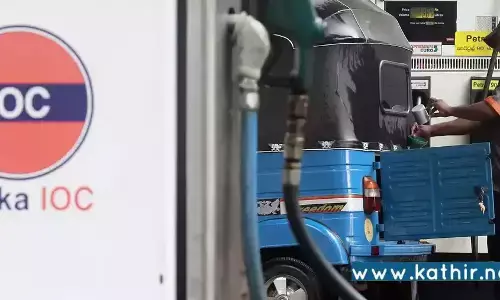 சீனாவுக்கு மூக்கு வியர்க்க ஆரம்பிச்சாச்சு! எண்ணை கிடங்கு நம்ம கண்ட்ரோல்: துயரத்தில் தவிக்கும் இலங்கையை தூக்கி விடும் இந்தியா!