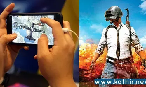 ரயில் தண்டவாளத்தில் அமர்ந்து பப்ஜி விளையாடியதால் நேர்ந்த துயரம்!